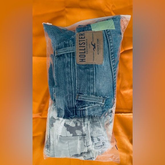 Crafter’s Denim Fabric Pieces  Treasure Bag Approx. 1.75lbs. - Picture 5 of 5